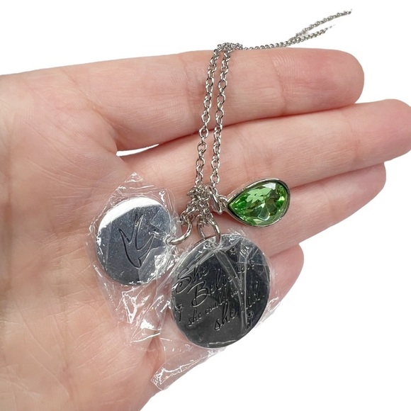 New Silver Tone Charm Pendant “She Believed She Could So She Did” Necklace - Picture 4 of 8